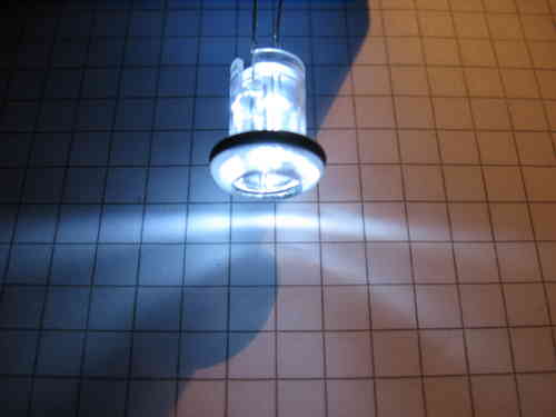 Scale Scheinwerfer weiss für 5 mm LEDs Kunsstoff D=11 mm