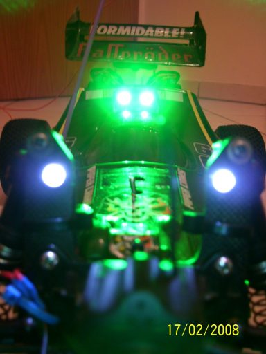 RC Buggy von Kyosho